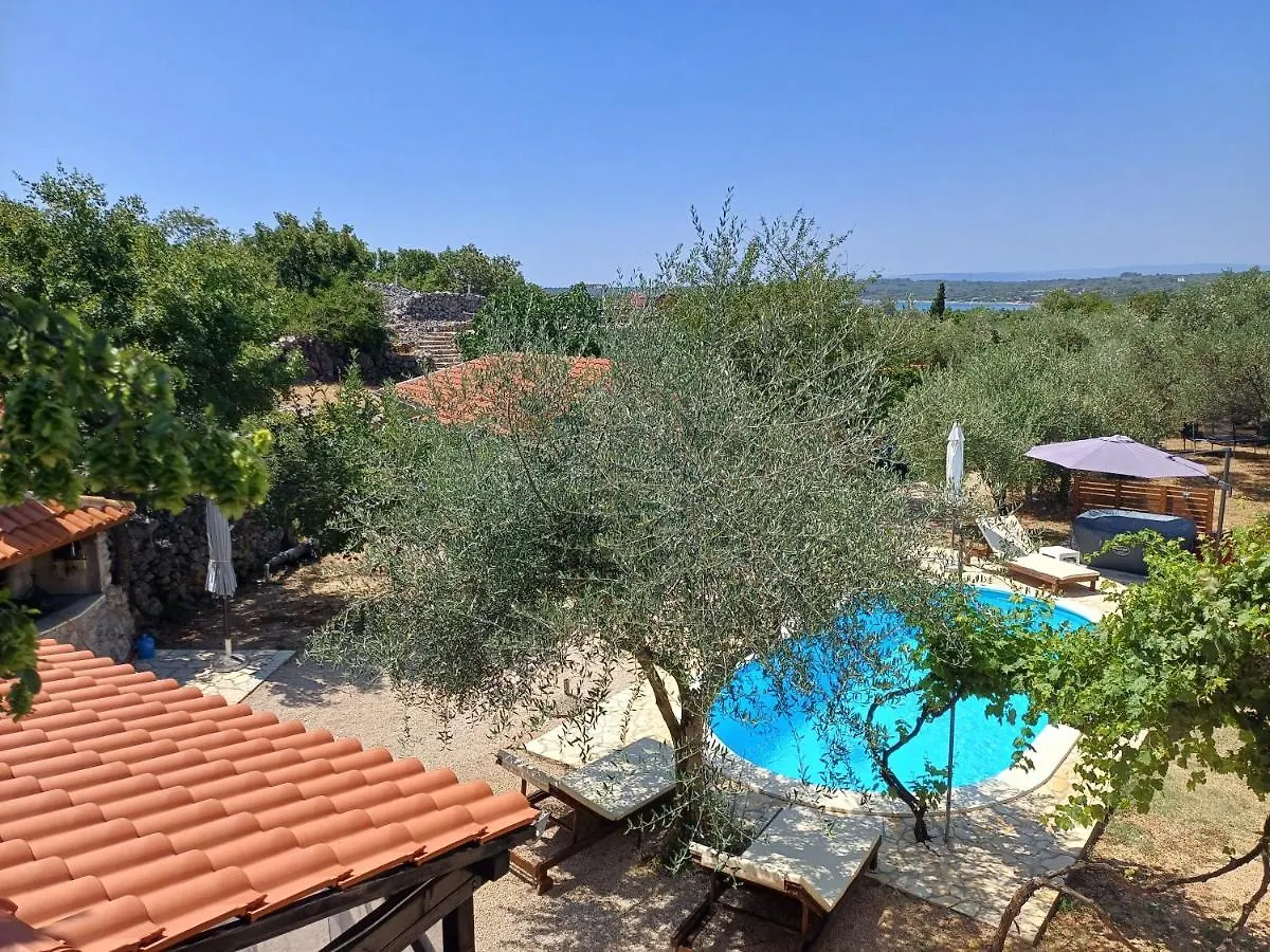 Semesterbostad Holiday House Pulina Punat